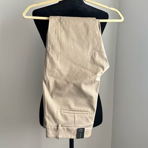 NWT Babaton Elliot Pant